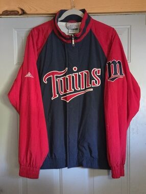 Vintage MN Twins Windbreaker